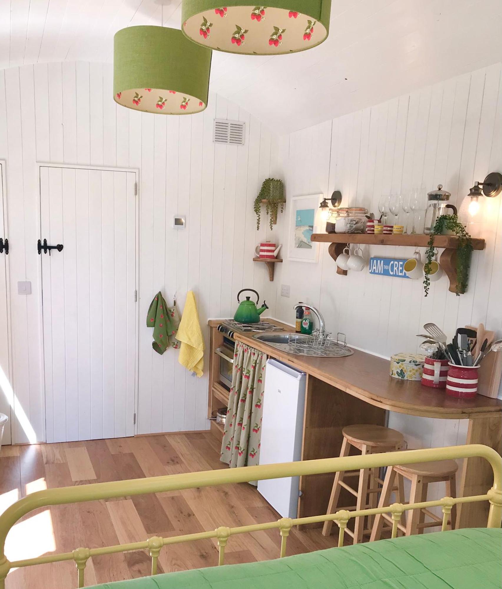 Shepherd'S Hut At Rosewood House ลิสคาร์ด ภายนอก รูปภาพ